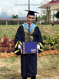 Tapak pesta konvo, upsi asub kohas tanjong malim. Istiadat Konvokesyen Upsi Ke 19 Hari Bahagia Seorang Zharif Jejakakaula