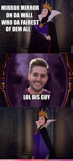 Mirror Mirror Ridiculously Photogenic Guy Rawrlol Photogenic Guy Funny Celebrity Pics Disney Funny