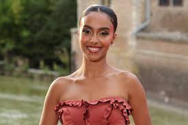 Nora Gharib is drie dagen per week op tv te zien: Maar enkel in  programmas waar ik volledig achtersta | Foto | hln.be