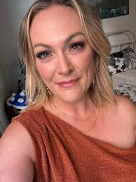 Just wanted to say how lovely it is to see a brand like Mecca give sooo  much back to their customers especially because people are just so lovely  in this group! Mecca