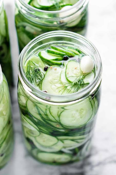 Easy Refrigerator Dill Pickles - The Kitchen Girl