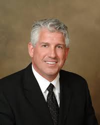 Crescent Club drops request for later live music