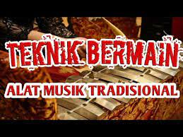 Ada juga beberapa jenis alat music tradisional suku minangkabau seperti pupuik daun padi, pupuik tanduak kabau, bansi dan rabab pasisia jo pariaman. Teknik Bermain Alat Musik Tradisional Materi Seni Budaya Smp Kelas 8 Semester 1 Ganjil Youtube