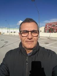 Angelo Castelli's Instagram, Twitter & Facebook