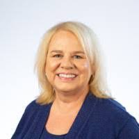 Deborah Mery's Instagram, Twitter & Facebook