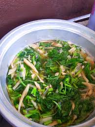Masukkan siomay bakso ke dalam tumisan masak hingga bumbu meresap. Sayur Manis Rebung