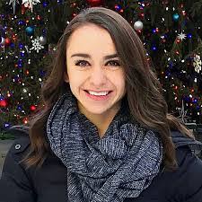 Cara Murphy's Instagram, Twitter & Facebook