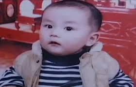 Cậu bé 3 tuổi vẫn không biết nói, giữa đêm thốt ra câu đầu tiên với nội  dung rùng mình, bố mẹ kinh hãi đến mức phải chuyển nhà