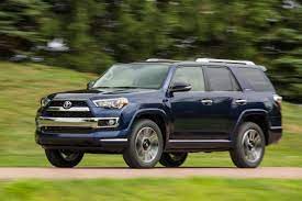 If you demand something a bit more plush. 2017 Toyota 4runner Vs 2017 Jeep Wrangler Compare Cars