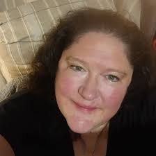 Is macaroni and tomatoes a common dish?