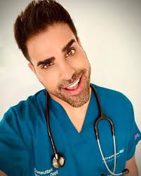 TV doctor Ranj Singh calls out racist joke at British Curry Awards