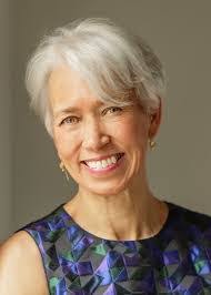 Holly Mcgee's Instagram, Twitter & Facebook