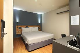 Si decides alojarte en grand tower inn sathorn bangkok, te encontrarás en una fantástica zona de bangkok (khlong san), estarás a 1 min en coche de rivera de bangkok y a otros 6 min de centro. Mybed Sathorn Bangkok Updated 2021 Prices