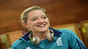 Sarah Taylor back in England squad for Women's World Cup