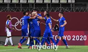 특히 fifa 월드컵이 창시되기 전에 아르헨티나는 이미 1928년 하계 올림픽 남자 축구 종목에서 결승에 진출하여 우루과이와 맞붙어서 패배하고 은메달을 획득했다. Acsekkalu 1tnm