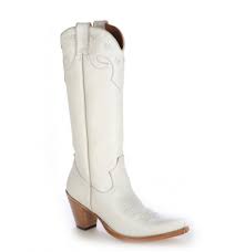 En uncomo te ayudamos a sacar las botas blancas de tu armario dándote algunas ideas de looks donde aprenderás cómo combinar unas. Medida Especial Bota Campera Blanca De Piel Botas Vaqueras Ancho Especial Botas Cowboy