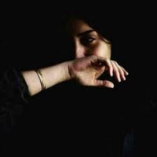 هاجمت الفنانة السورية هويدا يوسف ، مواطنها الفنان عدي أيمن، عبر حسابها الخاص على أحد مواقع التواصل الاجتماعي، ولكن جاء ذلك في رسالة مبطنة، دون ذكر أسماء، وبعدها حذفت المنشور. Ù‡ÙˆÙŠØ¯Ø§ ÙŠÙˆØ³Ù Howidayousef90 Twitter