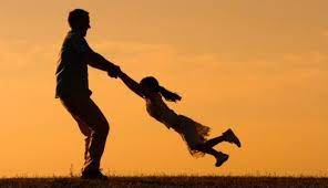 Seorang anak perempuan harus mengetahui betapa berharganya diri mereka, terutama aurat mereka, jangan sampai membiarkan anak perempuan itulah beberapa cara mendidik anak perempuan. Jika Ayah Melihat Aurat Anak Perempuannya Ini Hukumnya Islamudina Com