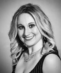 Sandra Markowitz's Instagram, Twitter & Facebook