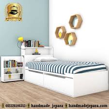 Di bawah ini kami sertakan deskripsi spek lengkap produk furniture untuk ruang kamar tempat tidur anak model rumah minimalis terbaru ini. Tempat Tidur Anak Minimalis Modern Duco Putih Handmadejepara Com