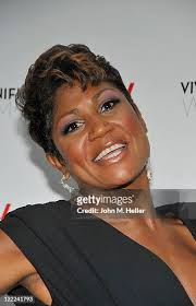 Photographer Cherie Steinberg Cote and VIV Magazines Pioneer Award... News  Photo