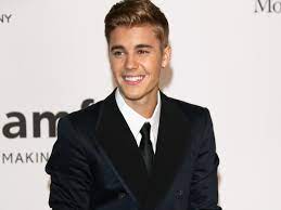 Although it has yet to be confirmed, it is probable that bieber will extend the tour to other continents. Justin Bieber Doesn T Attend Grammys 2017 And Eats Sushi Instead Teen Vogue