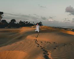 Pantai klebang adalah sebuah pantai yang terletak berhadapan dengan selat melaka. Padang Pasir Klebang