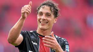 Wir haben unsere profis auf die probe gestellt: Leverkusen Verlangert Mit Julian Baumgartlinger Auf Ihn Ist Verlass Kicker