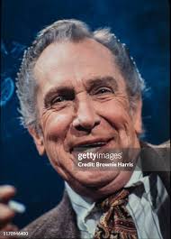 716 Vincent Harris Stock Photos, High-Res Pictures, and Images