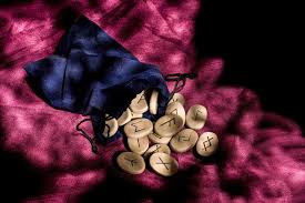 Le jour où un recruteur de club professionnel est venu voir le match de mon équipe et que j'ai marqué un but incroyable. Le Mystere Des Alphabets Du Monde Coliglote