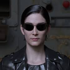 Damon Hardy's Instagram, Twitter & Facebook