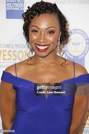 Actress Nikki Michelle arrives at the 26th Annual NAACP Theatre... News  Photo