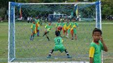 Hasil gambar untuk SEPAK BOLA MINI BONTOLANGKASA