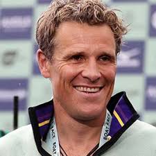 Hire James Cracknell