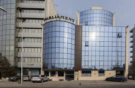 Acum ne distram cu jocurile de construit aflate la pagina 1. Un Nou Hotel Va Fi Construit LangÄƒ Palatul Parlamentului Profit Ro