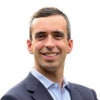 Zachary Dennett's Instagram, Twitter & Facebook