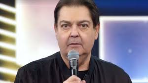 Internado, faustão não grava o domingão. Faustao E Internado Em Sao Paulo Diz Colunista Marcia Piovesan
