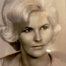 Wanda Michael's Instagram, Twitter & Facebook