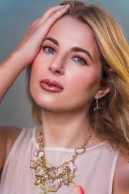 Chicago Headshot Photographer — Jaime Baskin