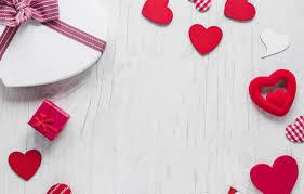 14 февраля множество молодых людей дарят избранницам своего сердца цветы, подарки и открытки в виде сердечек, отмечая. Oboi Cvety Fon Prazdnik Podarok Rozy Serdechki Den Vlyublennyh Den Svyatogo Valentina Kartinki Na Rabochij Stol Razdel Prazdniki Skachat