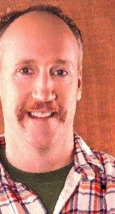 Suburban native bears down in 'Ted,' 'Veep'