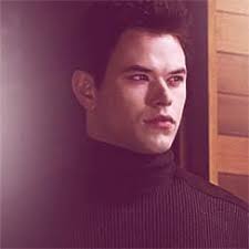 Twilight series fan converts to fan club