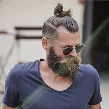 Jangan cewek, calon mertuamu mungkin juga akan kepincut sama kamu lho bro! 9 Rekomendasi Gaya Rambut Pria Gondrong Hits Yang Bisa Kamu Coba