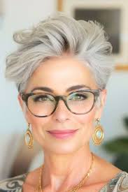 32 Flattering Pixie Hairstyles That Are Perfect For Women Over 50 With  Glasses