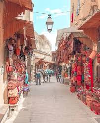 Street Life Fez Morocco Phot There Are Many Places To Be Visited In The World And Turkey With Our Shares You Can See The Fez Morocco Visit Morocco Morocco