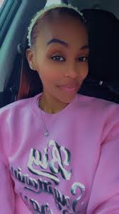 Good morning it's Wednesday besties ! We are halfway thru the week 🙌🏽  Don't be rude say it back ☺️ **i dont know it's not giving almost 38, whew  black is a