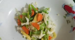 3 siung bawang putih, geprek dan cincang kasar. Resep Tumis Buncis Wortel Jagung Kol Bekal Makan Siang 3 Piring Sehari