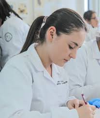 Ciencia que Transforma. Desde 1954. by UCuenca