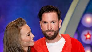 Jetzt klärte laura die situation auf. Laura Muller Schwanger Kann Ein Baby Ihre Ehe Noch Retten Intouch