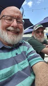 Zachary Robidoux's Instagram, Twitter & Facebook